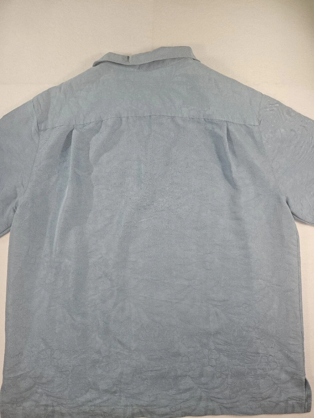 Caribbean Joe Hawaiian Camp Shirt Men's XL Light Blue Tropical Leaf Button-Up